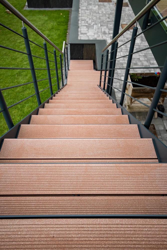 Metalltreppen - Outdoor