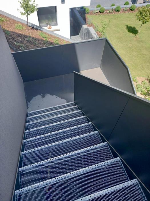 Metalltreppen - Outdoor